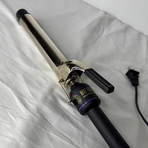 Hot Tools Professional Curling Iron Barrel HT1110XL Black Gold Series - Picture 1 of 4